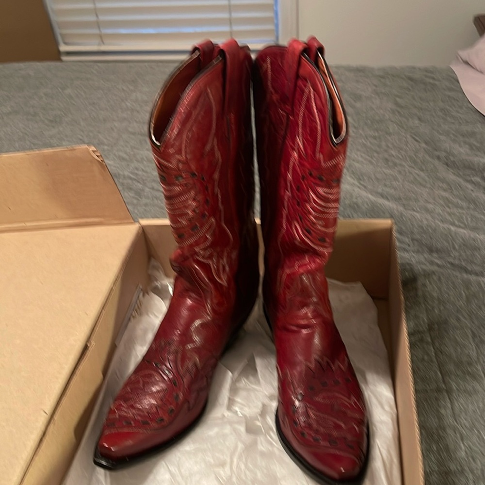 Dan Post red boots !!!